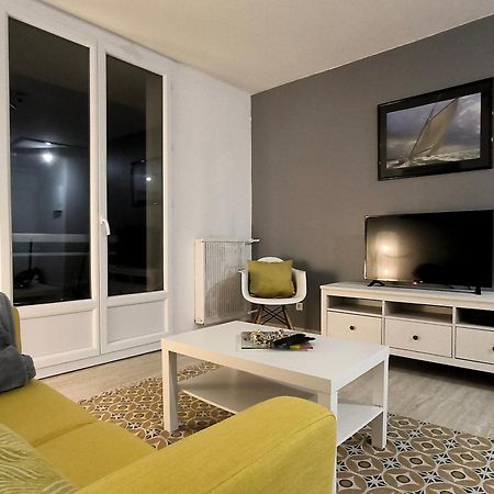 Апартаменты Joli T2 Lumineux Avec Balcon Et Wifi - Proche Cv Экс-ан-Прованс Экстерьер фото